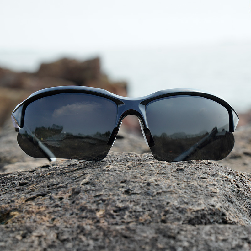 Predator Black Polarized